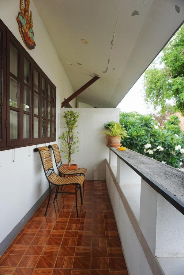 Manee Guesthouse And Record บ้านมานี 清邁 外观 照片