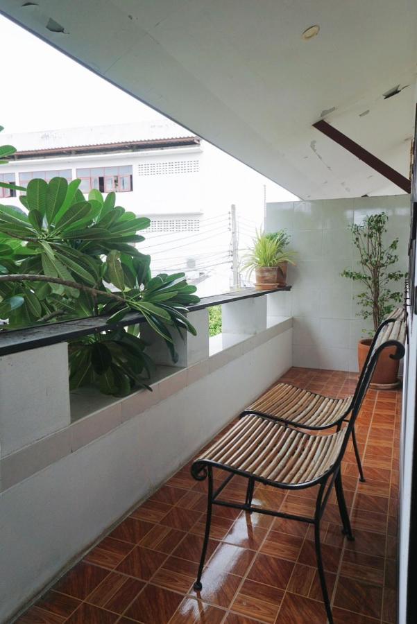 Manee Guesthouse And Record บ้านมานี 清邁 外观 照片
